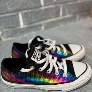 Size 6 Converse Multicolor Iridescent Low-Tops